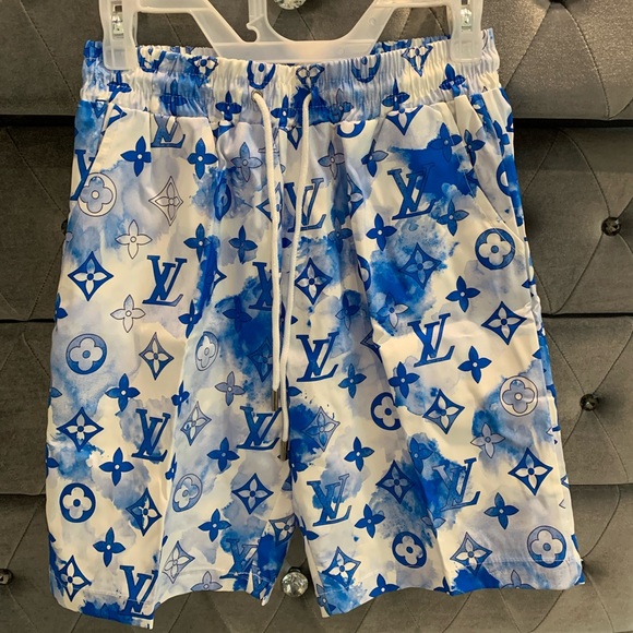 Louis Vuitton Other - Louis Vuitton Medium Swim trunks